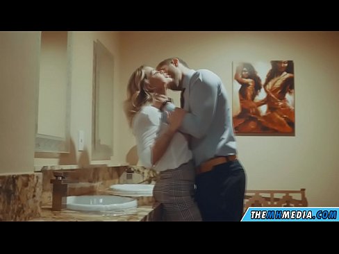 ❤️ جڏهن هڪ busty سنهري اوھان کي هڪ عوامي آرام روم ۾ seduces اسان وٽ٪ sd.pornoreino-com.ru٪؛ ❌️